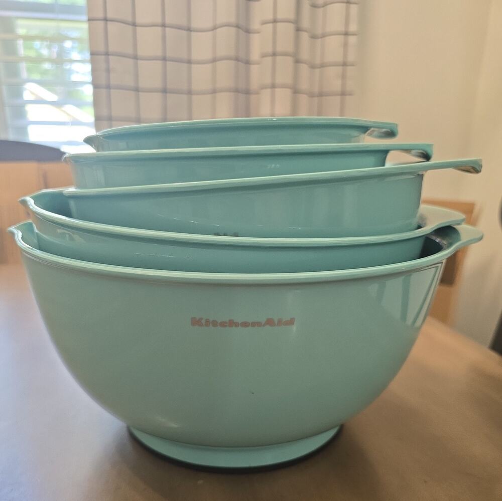 KitchenAid Nesting Mixing Bowls Set of 5 - Aqua Sky Blue - Non-Slip Base.